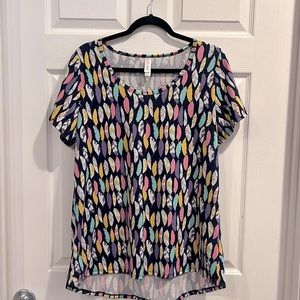 Lularoe top